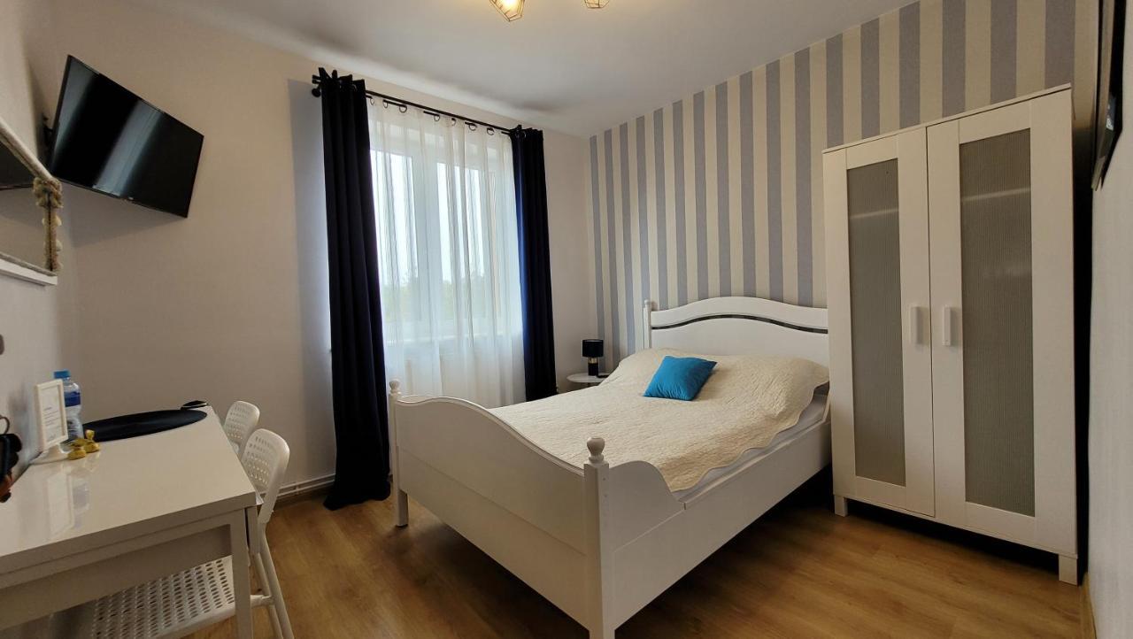Pokoje Krystyna Wladyslawowo Apartment Phòng bức ảnh